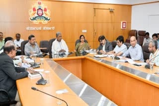 CM MEETING WITH OFFICIALS