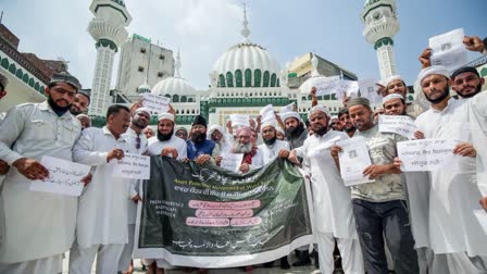 A file photo of Muslim religious leaders protest the Waqf Amendment Bill