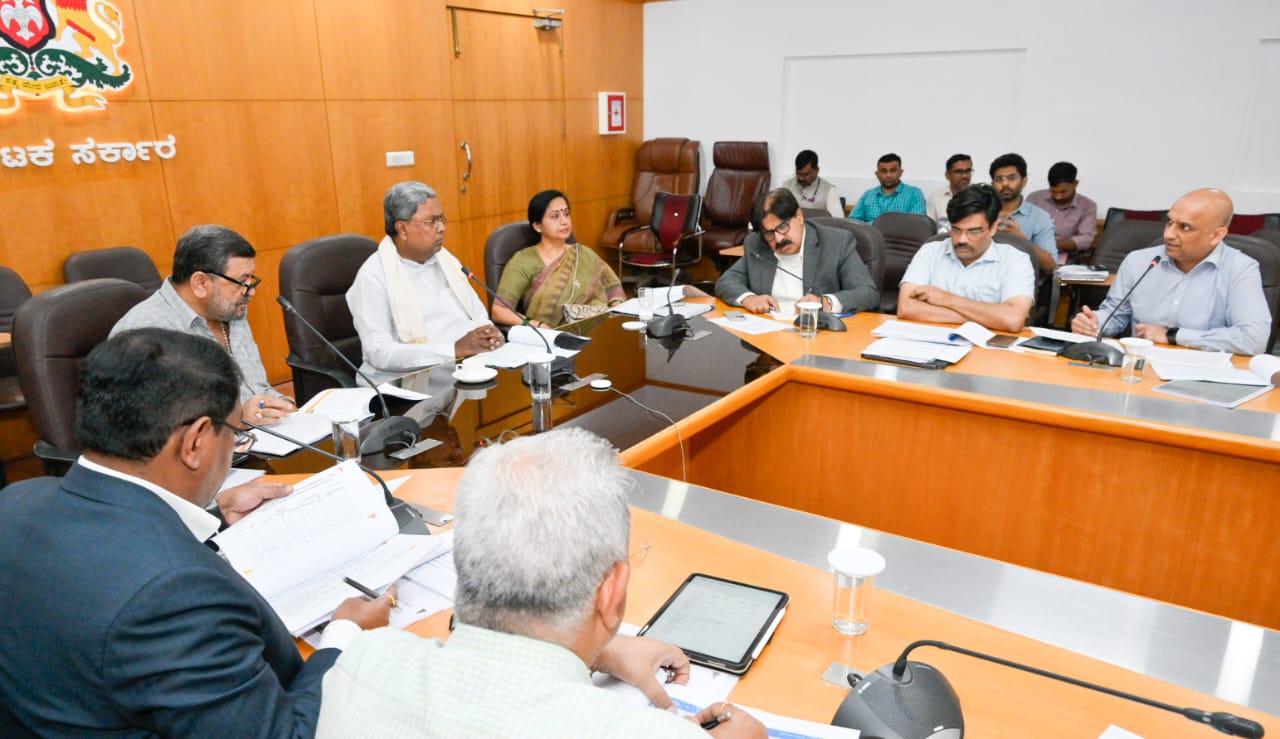 CM instructs to take quick action for revenue collection