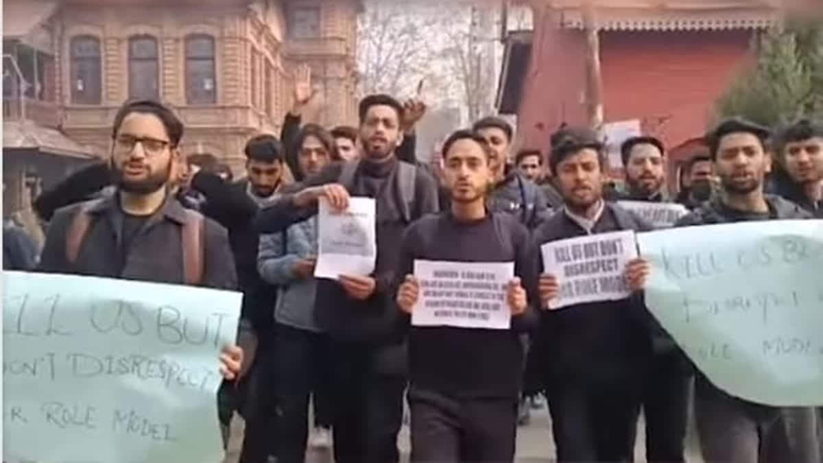 Kashmiri students protest against blasphemous post by non-local student at NIT Srinagar