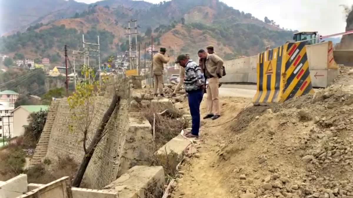 Man died after Falling in Ditch in Chambaghat Solan