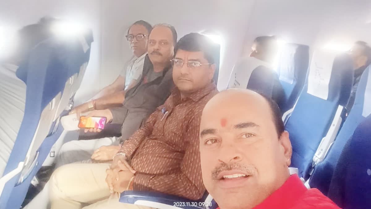 MP bad weather indore flight diverted