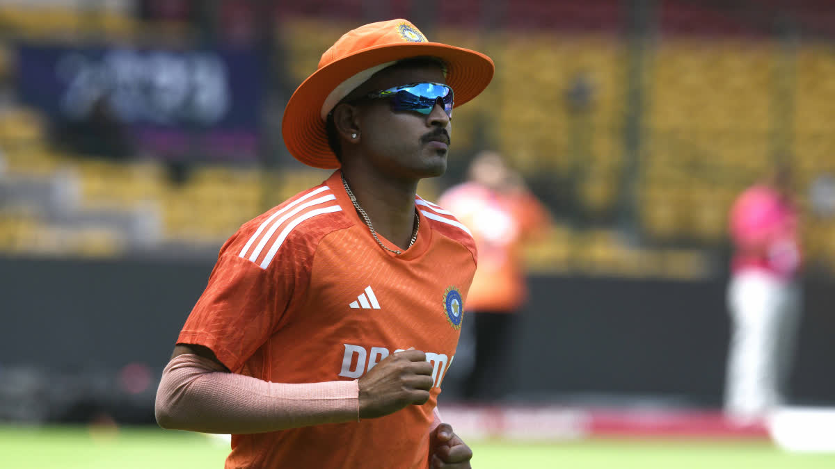 India vs Australia  India vs Australia 4th T20I  India vs Australia T20I Series  Shreyas Iyer Tilak Varma  India Squad For Last 2 T20Is Against Australia  Australia T20I Squad Against India