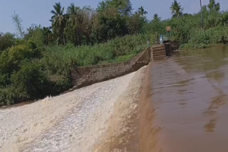 flood in Kamandala River