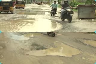Potholes_on_Road_in_NTR_District