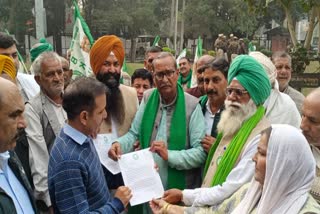 farmers-protest-in-karnal-against-jp-dalal-controversial-statement-bharatiya-kisan-union-tikait-group
