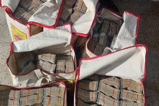 Rs 8 crore unaccounted cash seized from car in Karnataka's Chitradurga