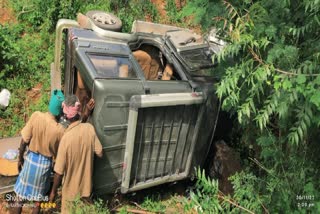 One Death in Jeep Accident Near gobichettipalayam Erode