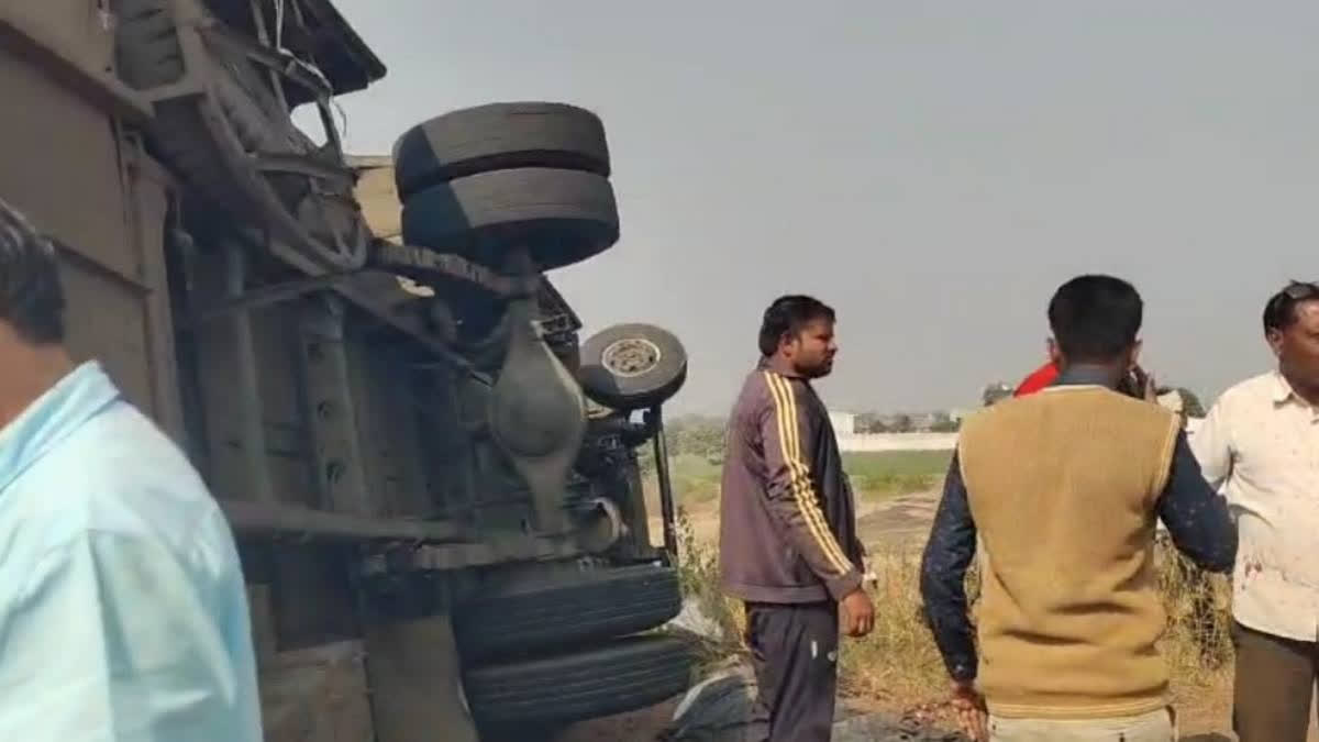 A high-speed bus crash in Khargone killed four people, including a child and injured over two dozen. Authorities are investigating the incident.