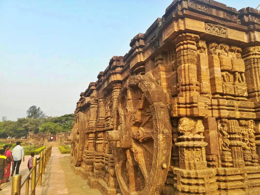 കൊണാർക്ക് സൂര്യക്ഷേത്രം  SUN TEMPLE ODISHA  HISTORY OF KONARK SUN TEMPLE  MISTERIES OF KONARK SUN TEMPLE