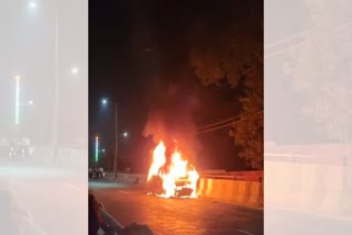 moving car caught fire in Hisar