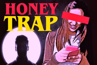 Honey trap in Faridabad 10 lakh rupees recovered from businessman