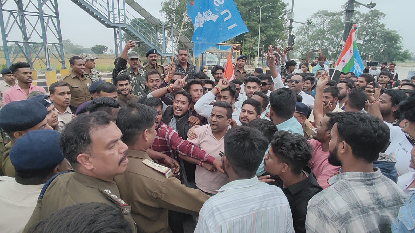 NSUI Protest In Dhamtari