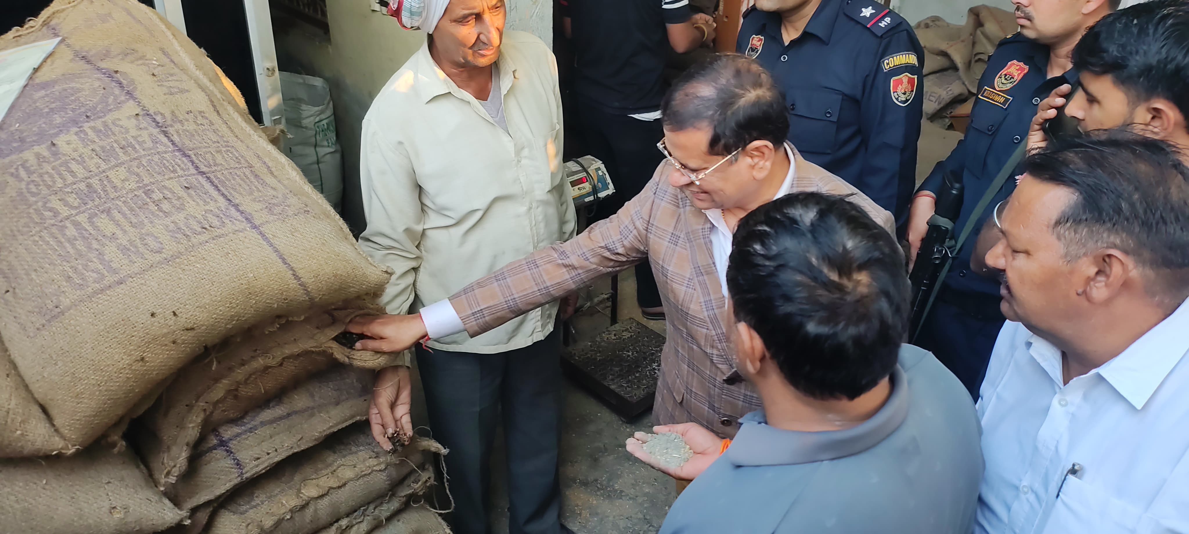 Haryana Minister Rajesh Nagar raids ration depot in Palwal gives instructions for FIR