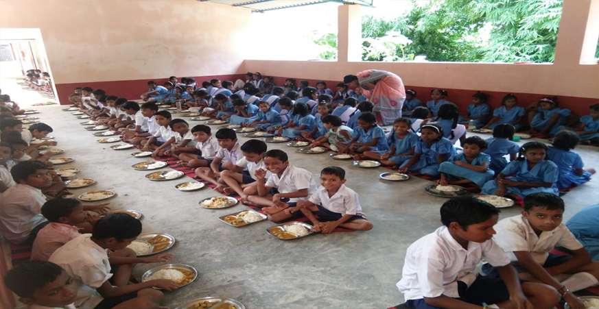 mid day meals school students