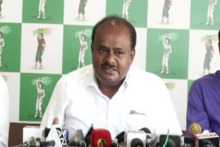 former-cm-h-d-kumaraswamy-slams-cm-siddaramaih