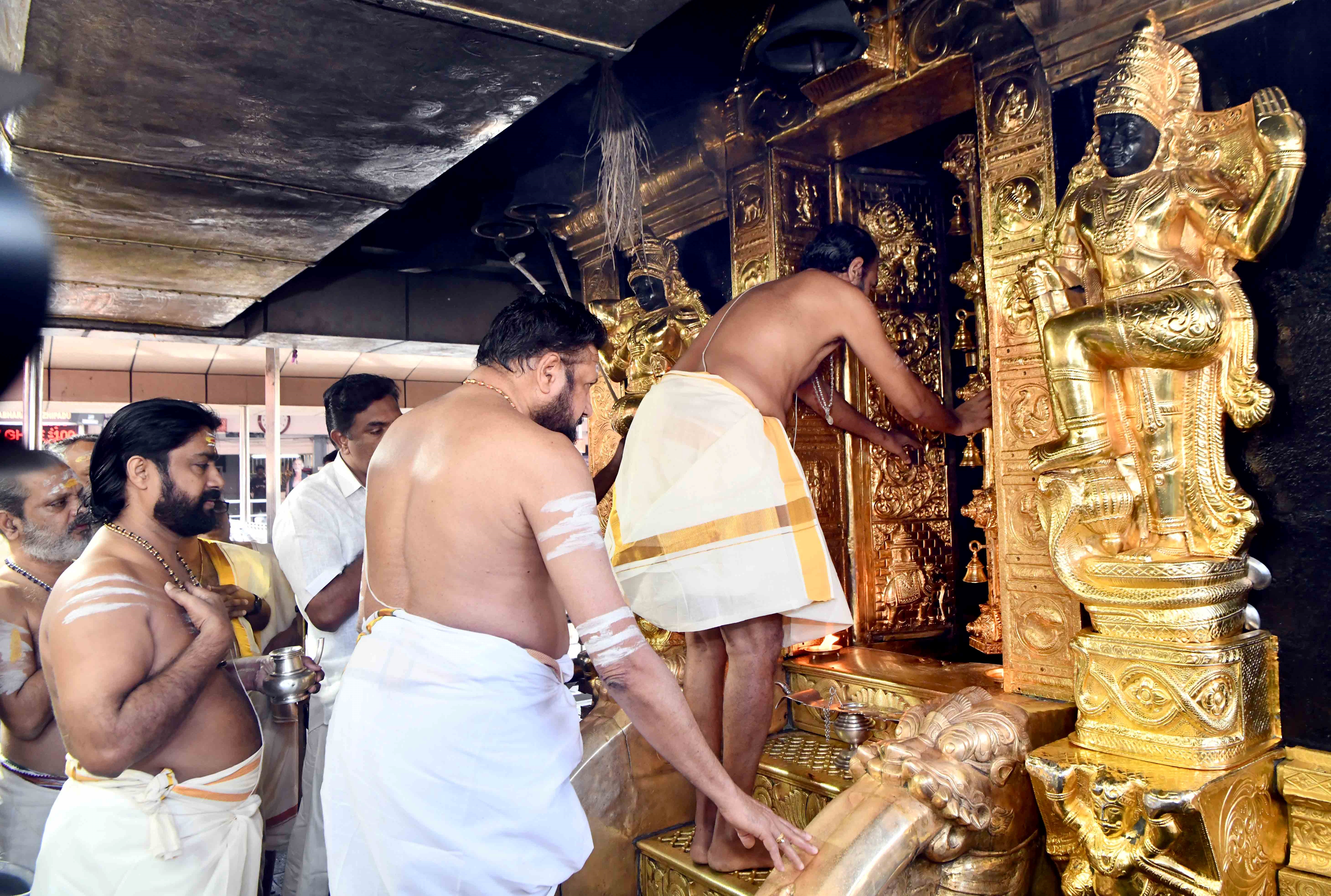 SABARIMALA MAKARAVILAKKU  SABARIMALA OPENING TIME  ശബരിമല മകരവിളക്ക്  ശബരിമല തീര്‍ത്ഥാടനം