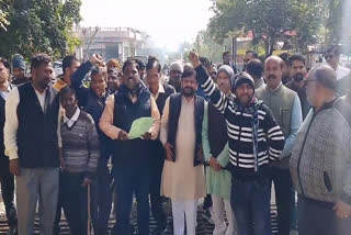 Congress Protested in Shahpur