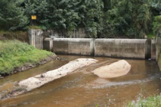 Drinking water project halfway  Dams Built in Munnar  മൂന്നാര്‍ കുടിവെള്ള പദ്ധതി  കുടിവെള്ള പദ്ധതി പാതിവഴിയില്‍