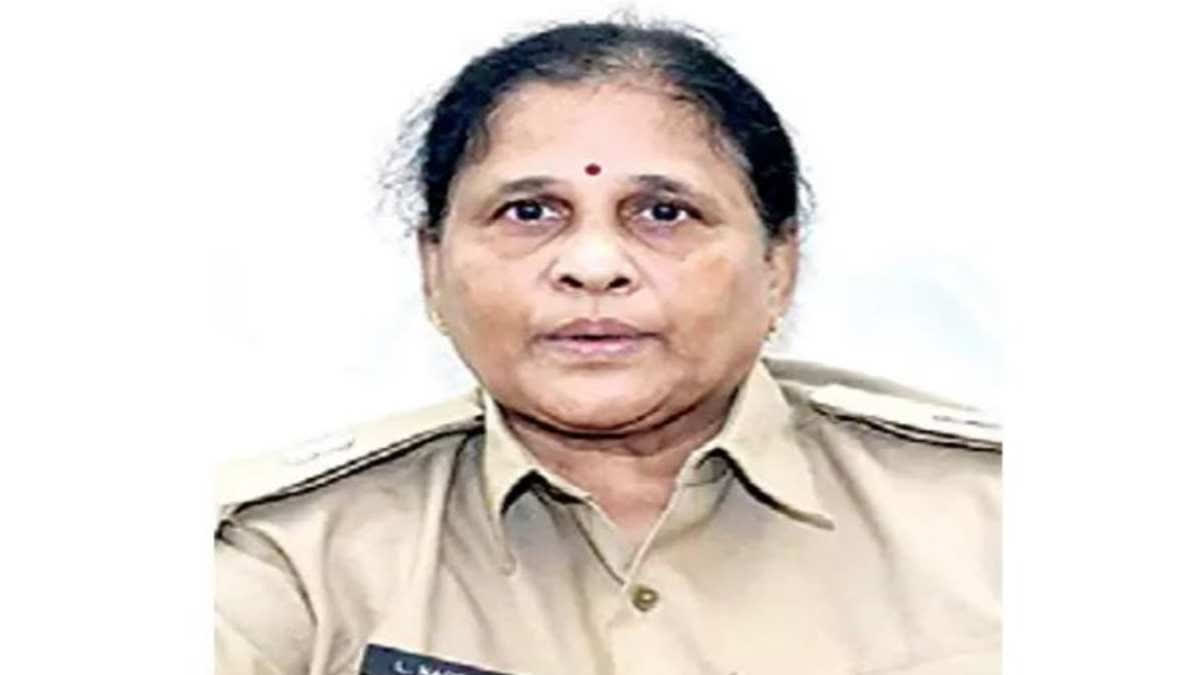 l-nageswari-takes-charge-as-additional-sp-retires-within-24-hours-a-distinguished-career-ends-where-it-began