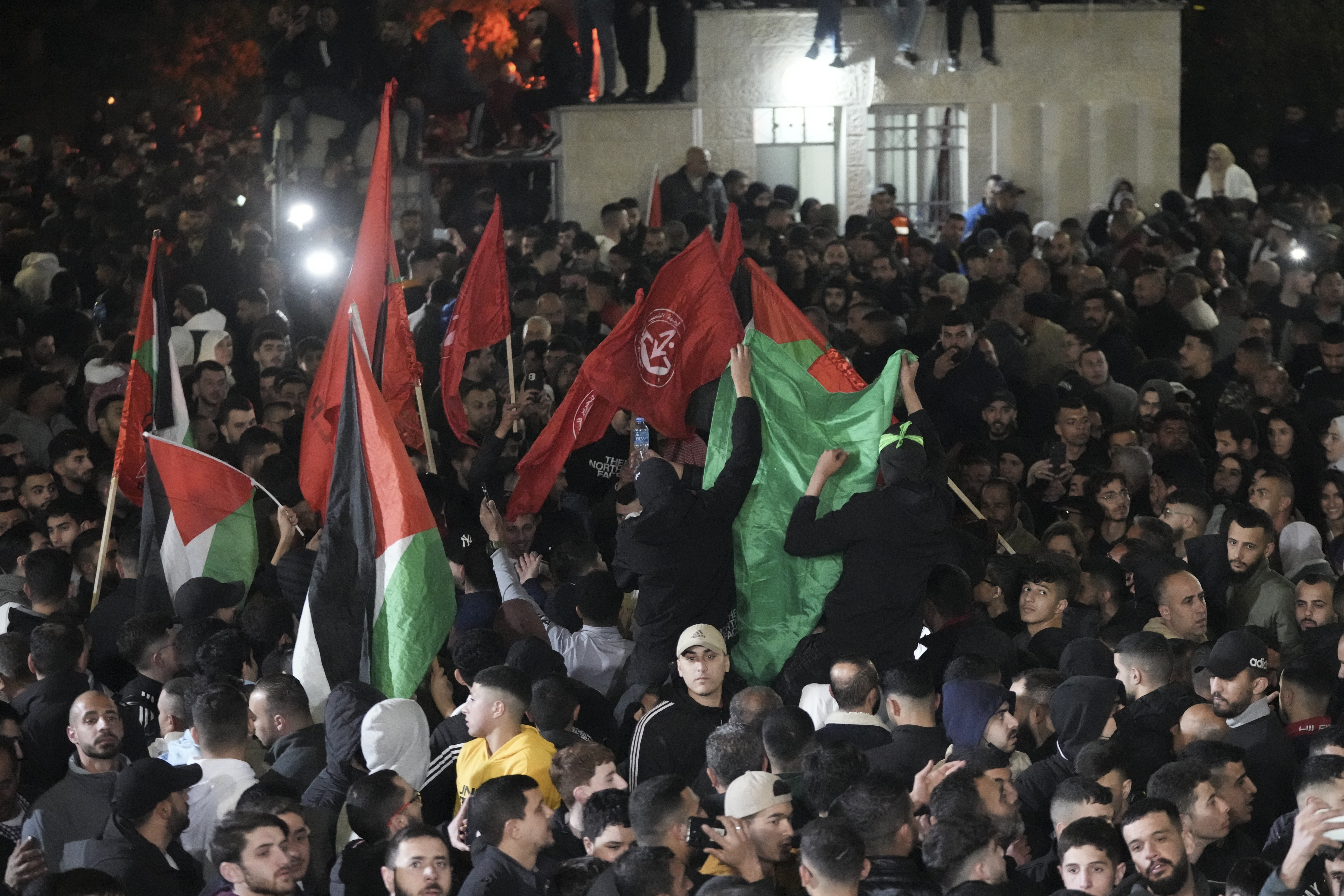 110 فلسطینیوں کی رہائی پر غزہ میں جشن