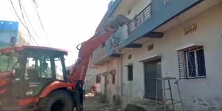 UJJAIN BULLDOZER ACTION