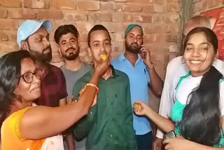 मैट्रिक टॉपर