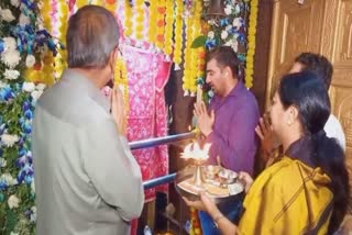 रोहिणी स्थित काली मंदिर पहुंची CM रेखा गुप्ता