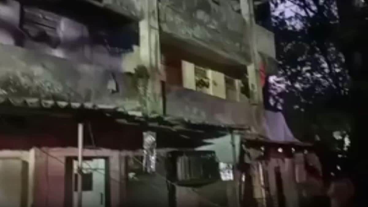 2 Residents Die After Building Slab Collapses in Mumbai