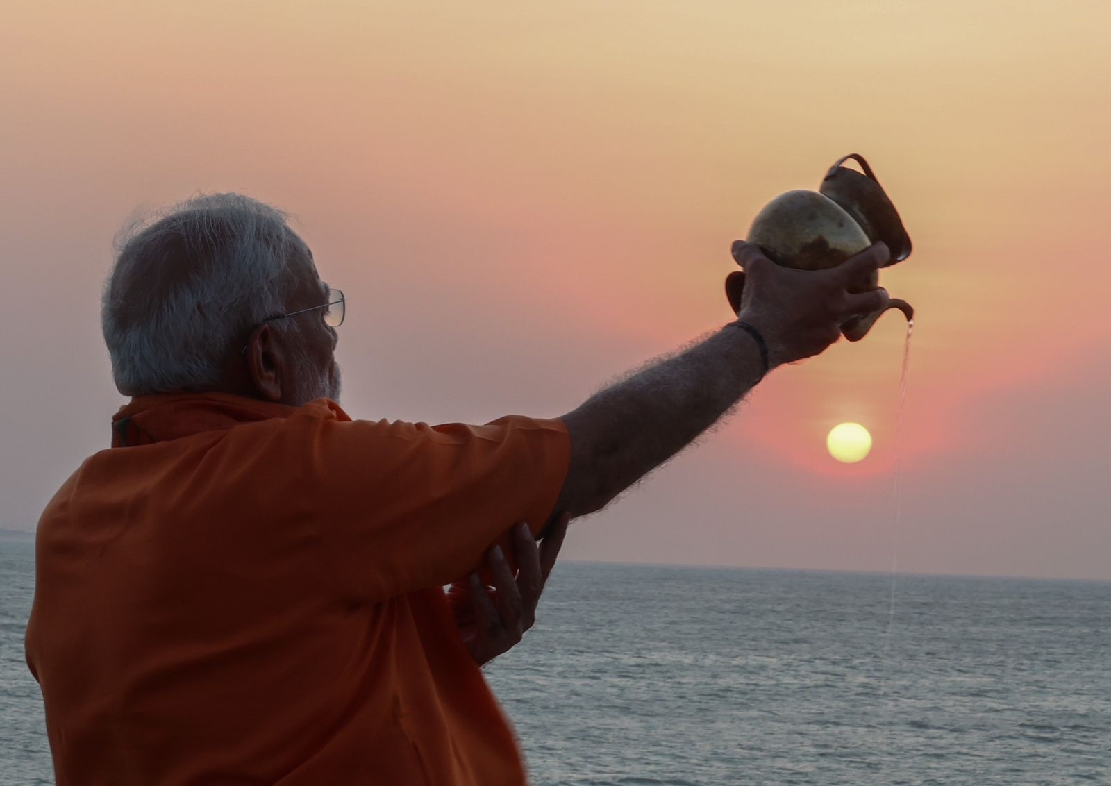 PM Modi Meditation In Kanniyakumari