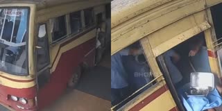 Woman Delivery On Bus Viral Video