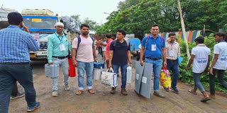 Election workers left for polling booths with EVM in Pakur
