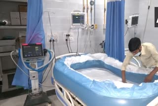 رام منوہر لوہیا اسپتال میں ہیٹ اسٹروک کے مریضوں کے لیے خصوصی بیڈ اور ٹب،اور تیاریاں