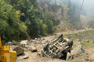 1 Dies, 8 Injured As Boulders Tumble Downhill On Highway In Uttarkashi