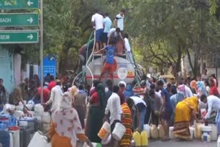 Water Crisis: Fight for water in Delhi during acute heat wave