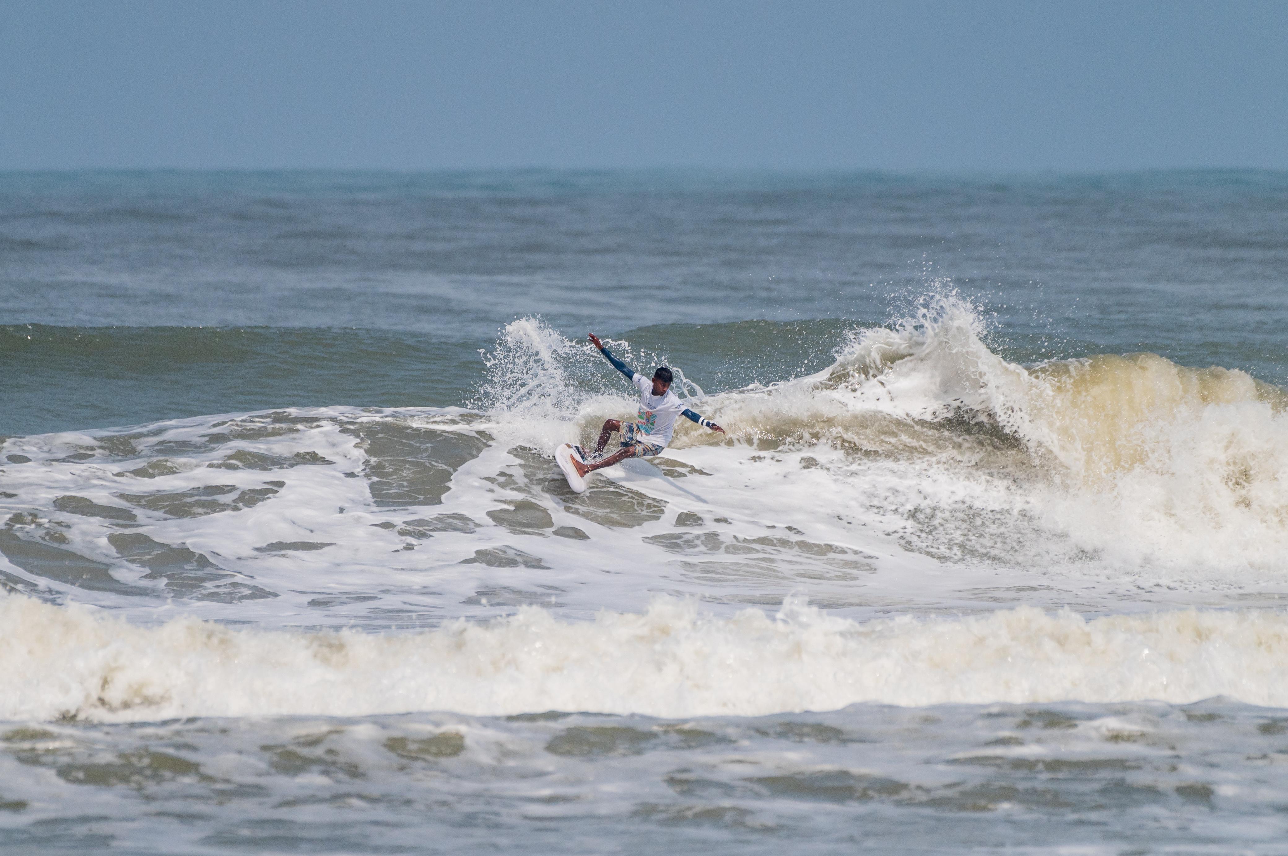 surfing competition