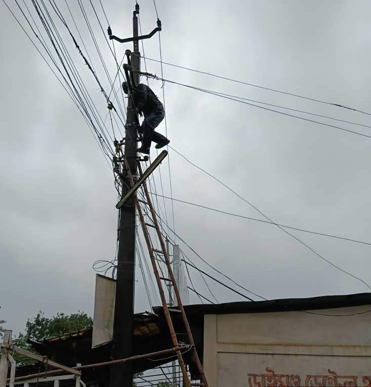 Efforts for the electricity connection will continue until mid night by the APDCL workers in Nagaon