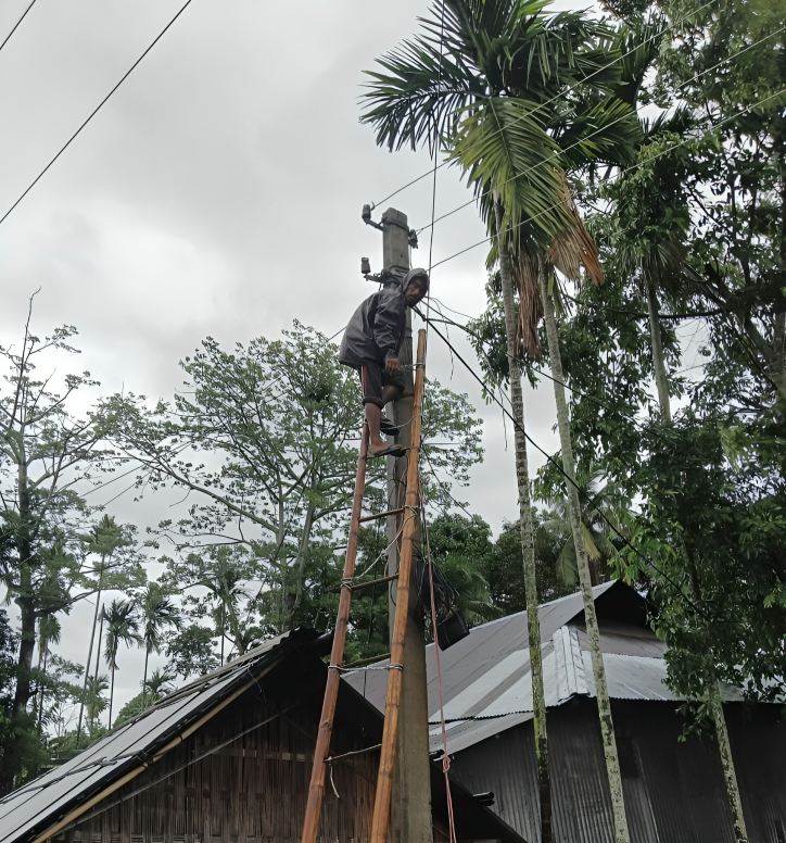 Efforts for the electricity connection will continue until mid night by the APDCL workers in Nagaon