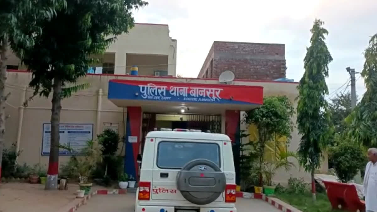 2 unknown miscreants attacked dalit in Alwar, admitted in hospital