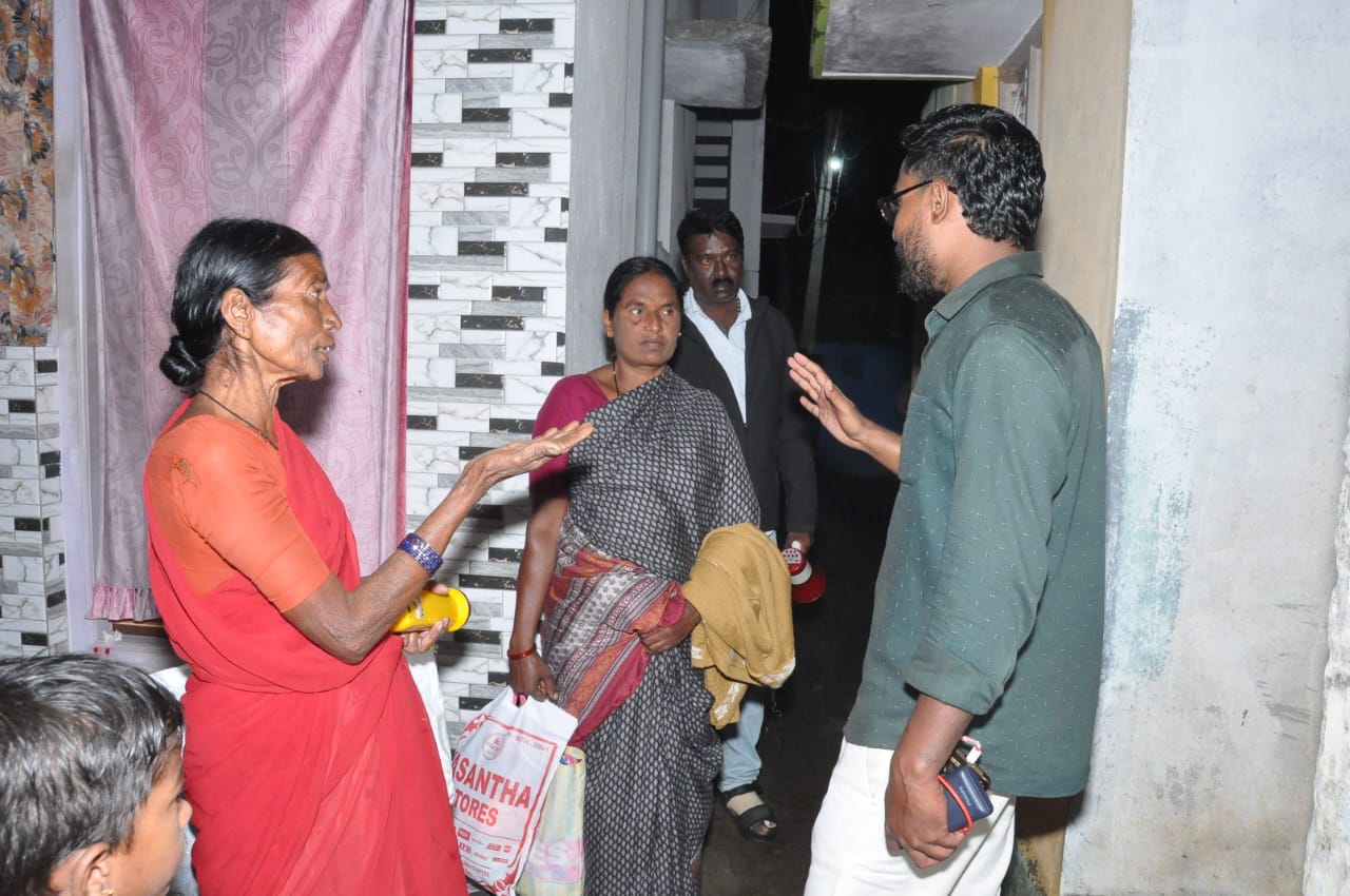 Bharachukki Hogenakal falls  Tourists ban  Kerala landslide tragedy  Chamarajanagara