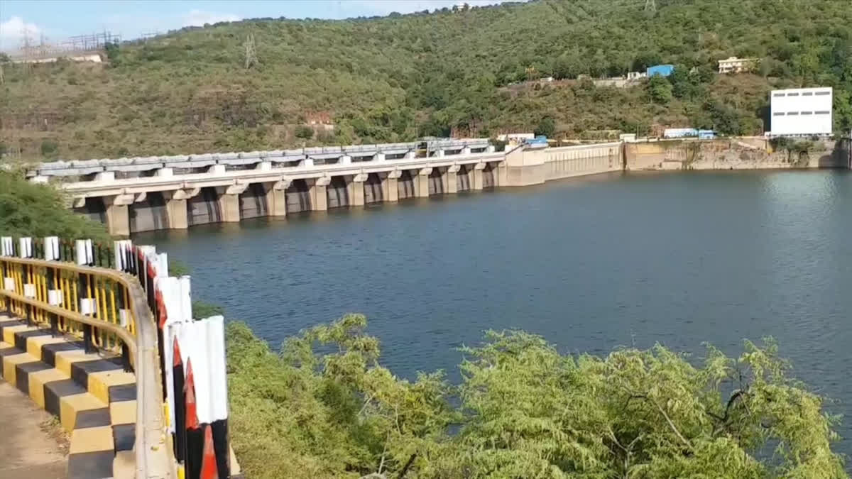 Low_Water_Storage_in_Reservoirs