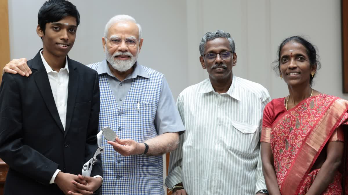 Praggnanandhaa Modi