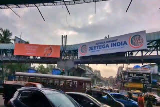 “Will not let Shiv Sena become Congress”: Banner inscribed with Balasaheb’s old remark go up alongside INDIA’s in Mumbai