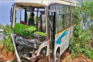 Road accident in Giridih