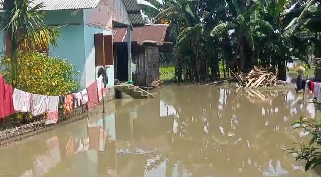 Various parts of Lakhimpur in grip of flood