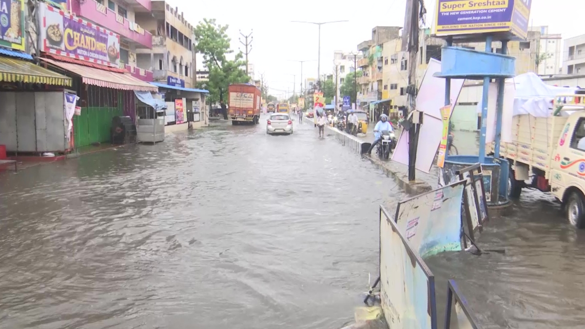 HEAVY RAINS IN ANDHRA PRADESH