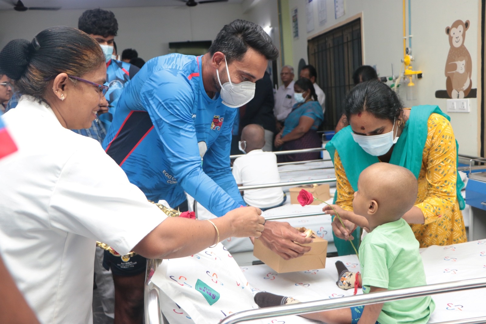 Suryakumar Yadav, Shreyas Iyer met Cancer Treatment Childrens in Coimbatore