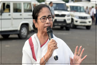 Centre Slams Mamata Banerjee