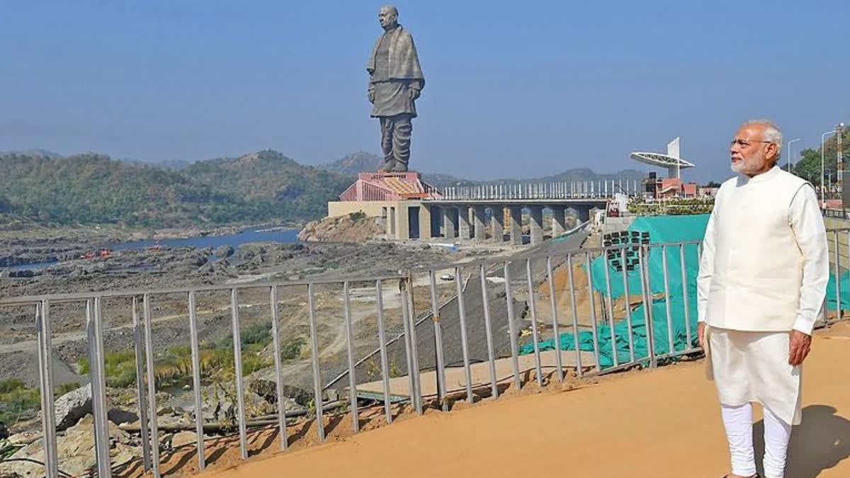 Prime Minister Modi pays floral tribute to Sardar Vallabhbhai Patel at Statue of Unity in Gujarat
