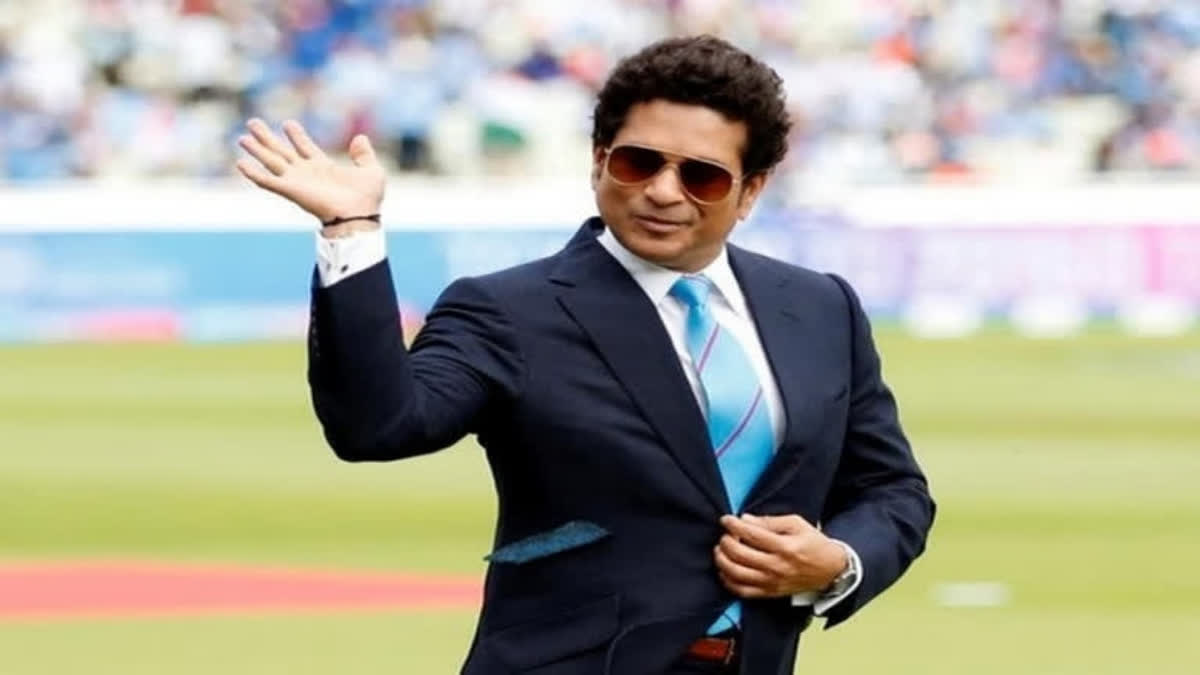 World Cup: Sachin Tendulkar's life-size statue to be unveiled tomorrow at his home ground - 'Wankhede Stadium'